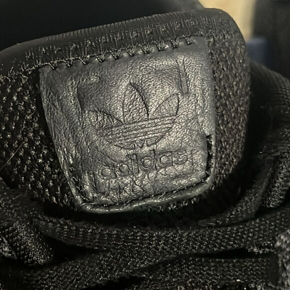 🔥🔥 ADIDAS NMD R2 Women Low-Top Sneakers - Black/Blue - Sz 7 - Good Condition - Picture 7 of 14